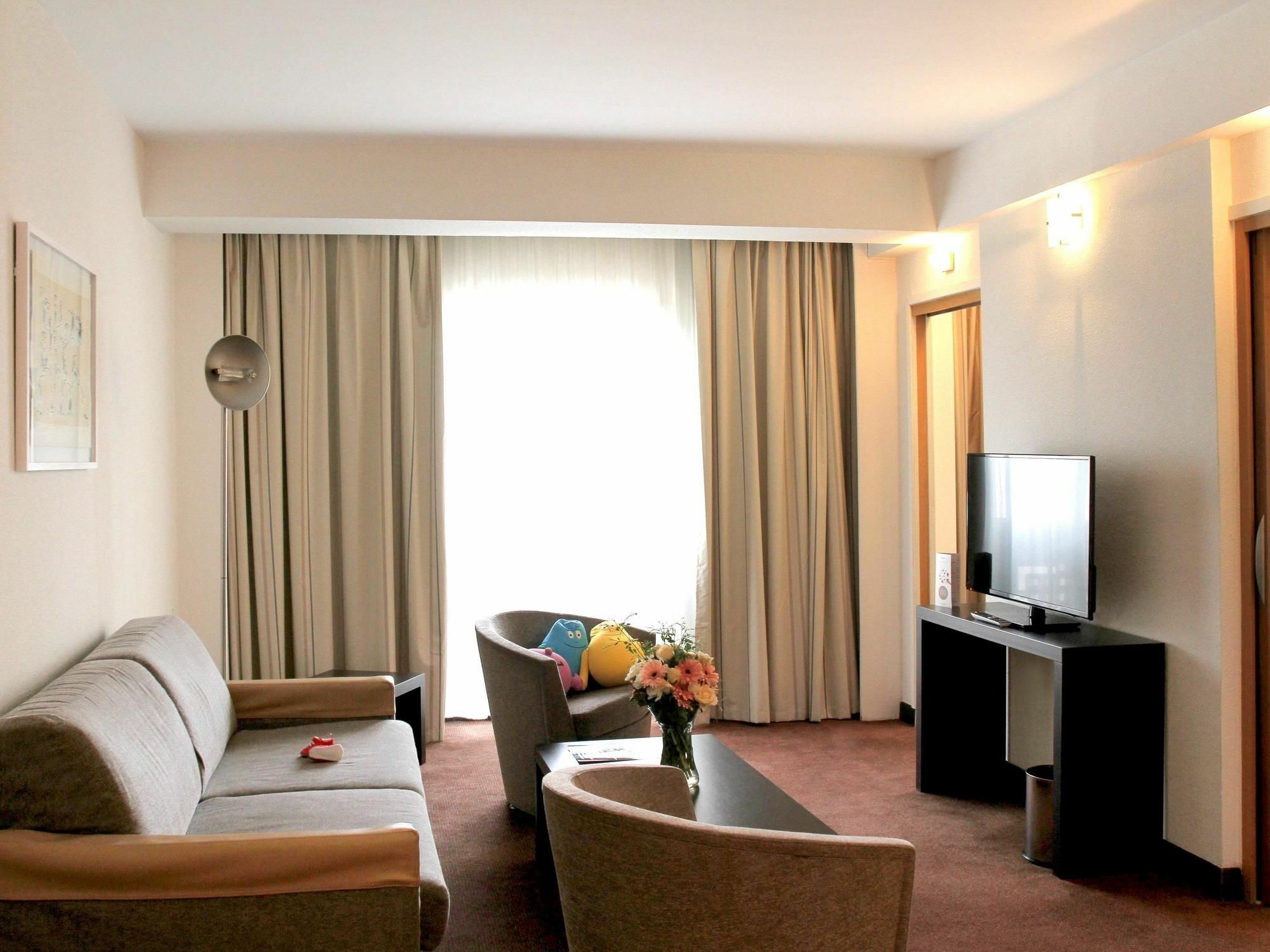 Novotel Constantine Exterior photo
